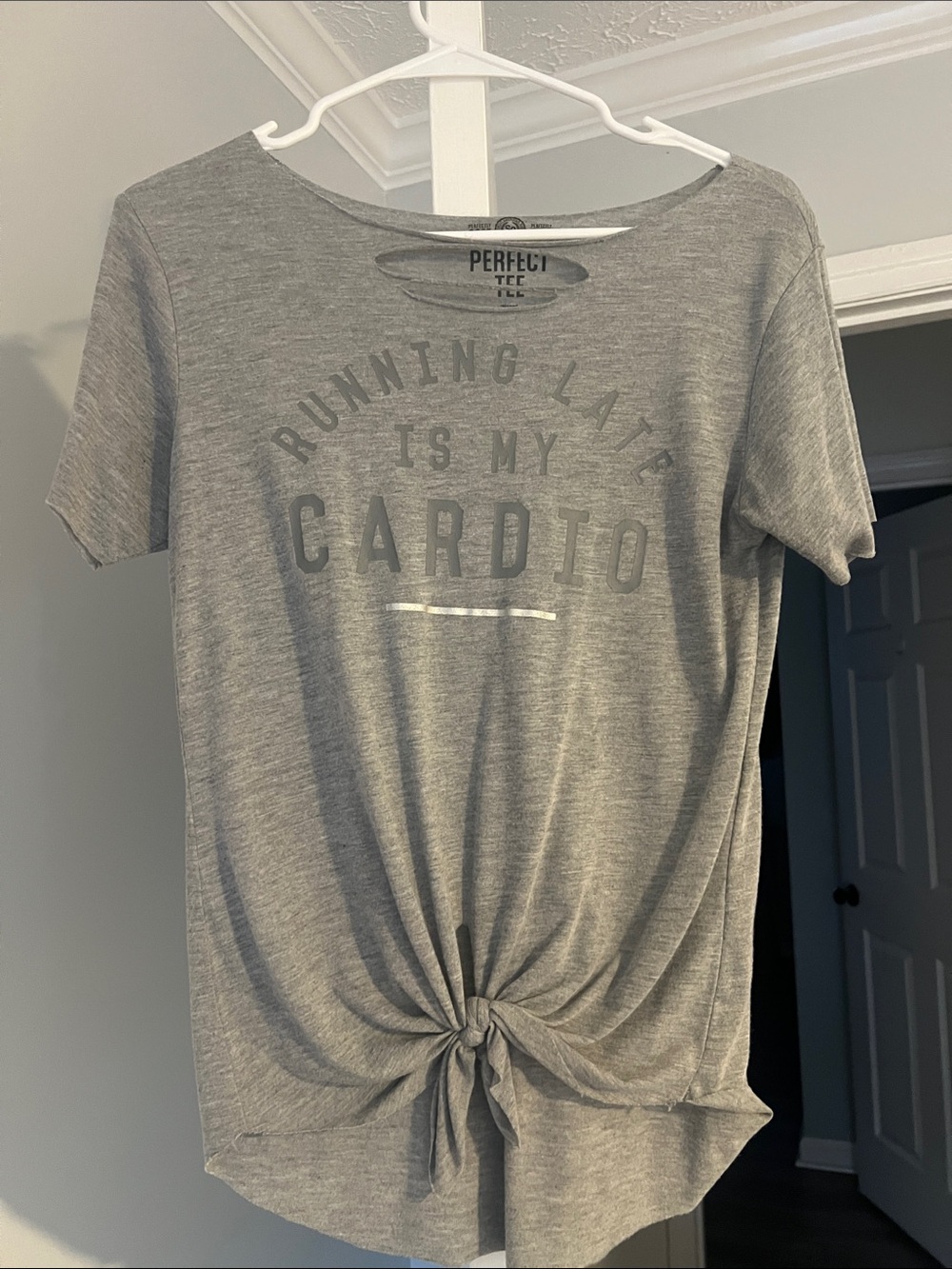 SO Gray Knot-Front Short Sleeve Tee with Graphic